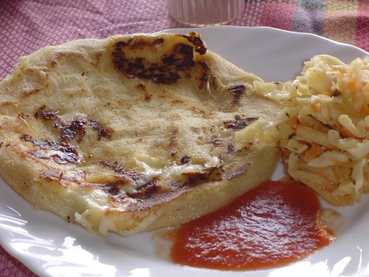 restaurant pupusa cu.JPG